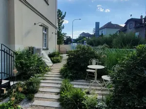 Pronájem bytu 1+kk, Praha - Malešice, Strnadova, 32 m2