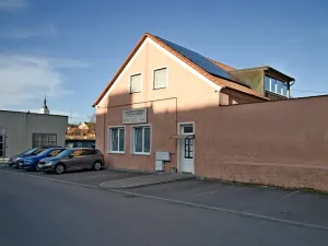 Pronájem obchodního prostoru, Horšovský Týn, Jindřicha Jindřicha, 27 m2