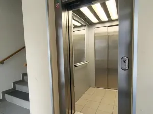 Pronájem bytu 1+kk, Praha - Hostivař, Bratislavská, 44 m2