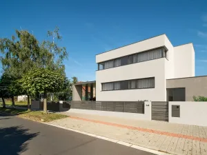 Prodej pozemku, Hradec Králové - Věkoše, Smiřická, 972 m2