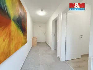Pronájem bytu 1+kk, Tuchoměřice, V Kněžívce, 31 m2