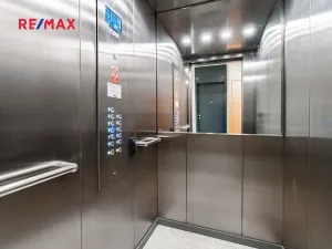 Pronájem bytu 1+kk, Praha - Nusle, Muzikova, 34 m2