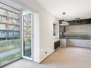 Prodej bytu 2+kk, Praha - Letňany, Kostomlatská, 55 m2