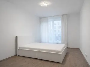 Pronájem bytu 2+kk, Kladno, Benediktínská, 62 m2