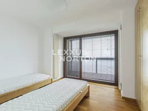 Pronájem bytu 3+1, Praha - Karlín, Šaldova, 94 m2