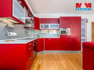 Prodej bytu 2+kk, Praha - Kobylisy, U třešňovky, 57 m2