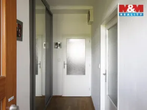 Pronájem bytu 2+kk, Praha - Libeň, U školičky, 42 m2