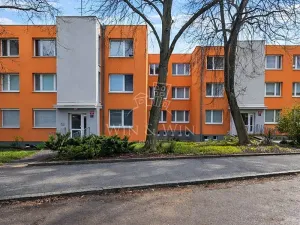 Prodej bytu 3+kk, Praha - Kobylisy, Klíčanská, 74 m2