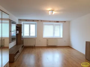 Pronájem bytu 2+kk, Hulín, Komenského, 74 m2