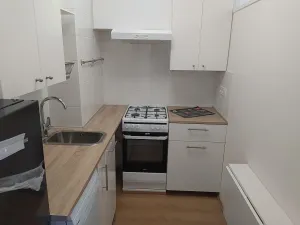 Pronájem bytu 4+kk, Praha - Střížkov, Českolipská, 53 m2