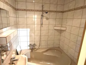 Pronájem bytu 3+1, Ostrov, Kollárova, 70 m2