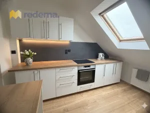 Pronájem bytu 3+1, Praha - Břevnov, Tomanova, 80 m2