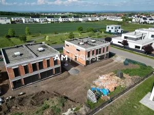 Prodej bytu 4+kk, Praha - Březiněves, Zvěřinových, 153 m2