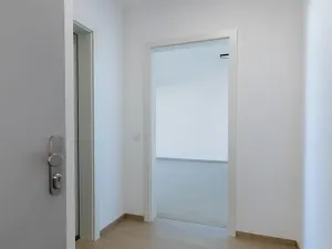 Pronájem bytu 1+kk, Praha - Letňany, Vyletalova, 32 m2