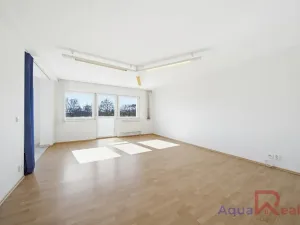 Prodej bytu 4+kk, Karlovy Vary, Okružní, 99 m2