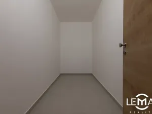 Pronájem bytu 2+kk, Olomouc, Janského, 59 m2