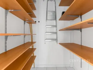 Pronájem bytu 3+1, Praha - Hlubočepy, Pražského, 76 m2