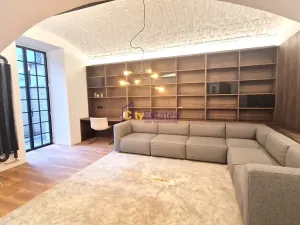 Prodej kanceláře, Praha - Smíchov, Janáčkovo nábřeží, 135 m2