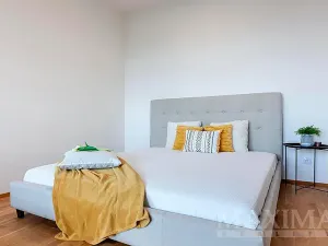 Prodej bytu 1+kk, Praha - Holešovice, Argentinská, 40 m2