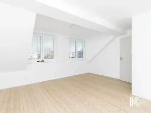 Pronájem kanceláře, Pardubice, Chrudimská, 149 m2