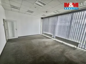 Pronájem kanceláře, Nupaky, Komerční, 150 m2