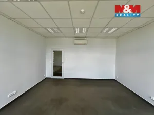 Pronájem kanceláře, Nupaky, Komerční, 150 m2