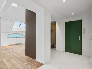 Pronájem bytu 3+1, Praha - Bubeneč, U akademie, 129 m2