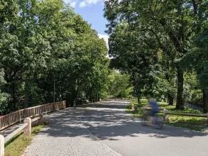 Pronájem bytu 3+1, Praha - Bubeneč, U akademie, 129 m2