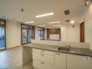 Pronájem obchodního prostoru, Praha - Hlubočepy, Hlubočepská, 104 m2