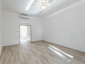 Pronájem bytu 3+kk, Praha - Holešovice, Šimáčkova, 73 m2