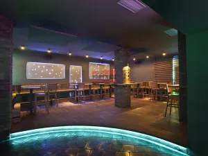 Prodej komerční nemovitosti, Veselí nad Lužnicí, náměstí T. G. Masaryka, 1037 m2