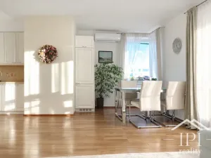 Pronájem bytu 4+kk, Praha - Vysočany, Kabešova, 90 m2