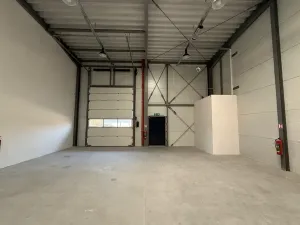 Prodej skladu, Mělník, 1210 m2