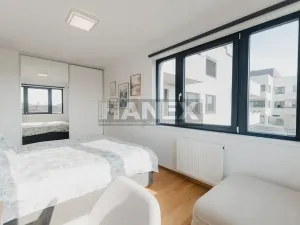 Pronájem bytu 4+kk, Horoměřice, Karla IV., 96 m2