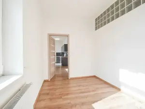 Pronájem bytu 2+kk, Olomouc, Jeremenkova, 48 m2