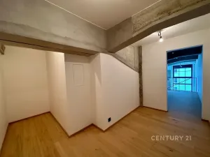 Prodej bytu 2+kk, Praha - Vysočany, Kolbenova, 72 m2