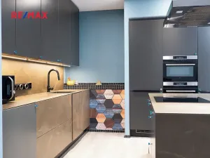 Prodej rodinného domu, Hovorčovice, Na Konci světa, 188 m2