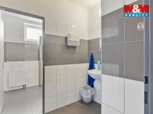 Pronájem kanceláře, Buštěhrad, U Panelárny, 30 m2