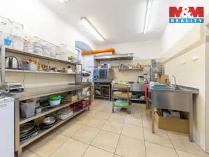 Prodej restaurace, Nedvědice, 96 m2