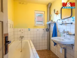 Prodej rodinného domu, Loučovice, 210 m2