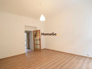 Pronájem bytu 1+1, Praha - Vršovice, Sevastopolská, 30 m2