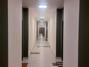 Pronájem bytu 1+kk, Praha - Střížkov, Makedonská, 35 m2