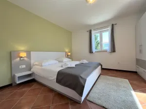 Pronájem bytu 3+kk, Medulin, Chorvatsko, Pošesi, 72 m2