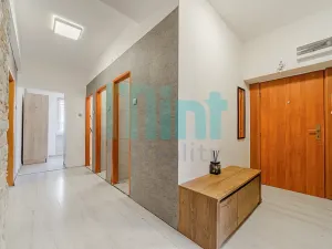 Prodej bytu 3+1, Ostrava, Sokolská třída, 75 m2