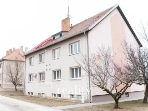 Prodej bytu 2+kk, Hrušovany nad Jevišovkou, Na Vršku, 57 m2