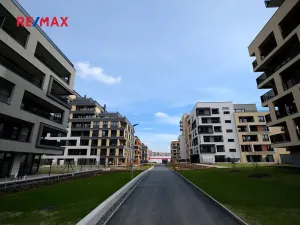 Pronájem bytu 2+kk, Praha - Hloubětín, Poděbradská, 59 m2