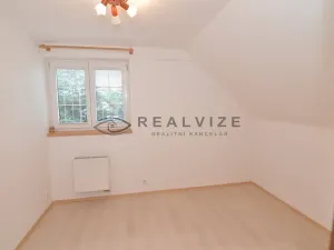 Pronájem bytu 3+1, Hluboká nad Vltavou, Sadová, 60 m2