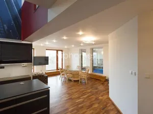 Pronájem vily, Praha - Stodůlky, 210 m2