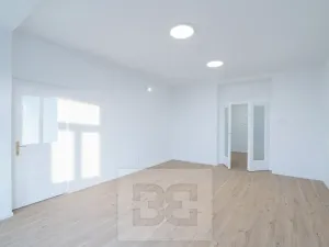 Pronájem bytu 3+1, Praha - Libeň, Na stráži, 110 m2