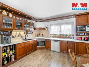 Prodej rodinného domu, Praha - Újezd nad Lesy, Svojšická, 230 m2